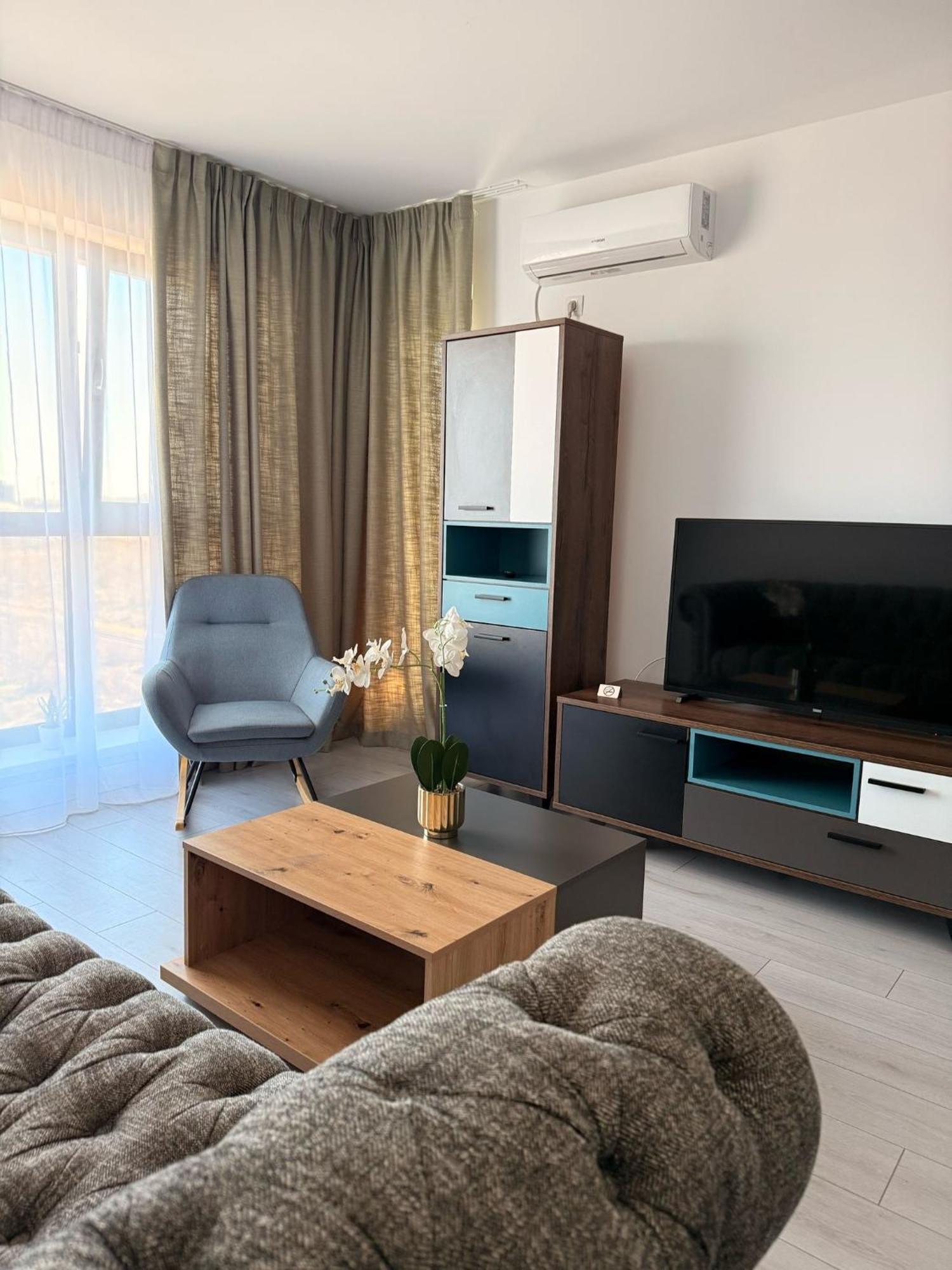 Onix Park Complex Elegant Apartment With Parking & Self Check In Бухарест Экстерьер фото